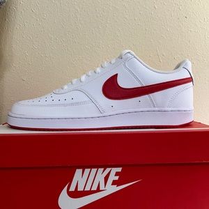 NIKE Court Vision Lo